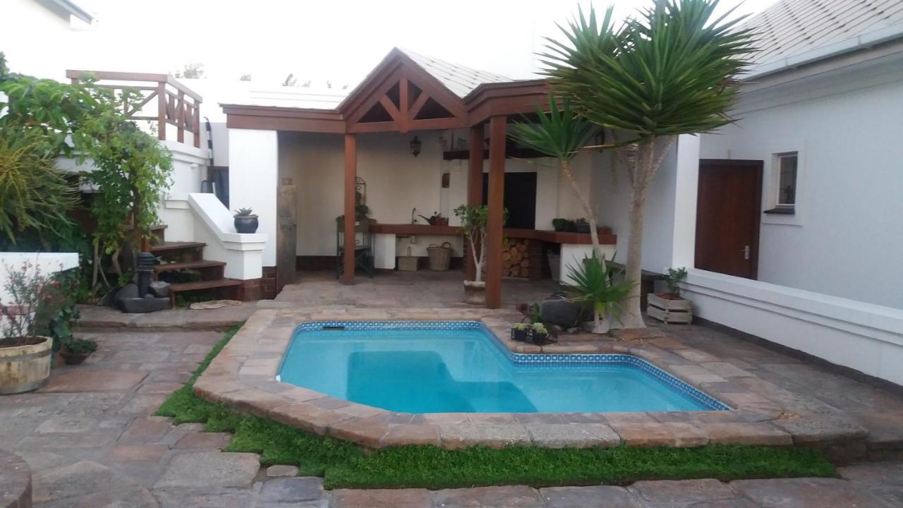 Haus Schaaf b&b Walvis Bay Exterior foto